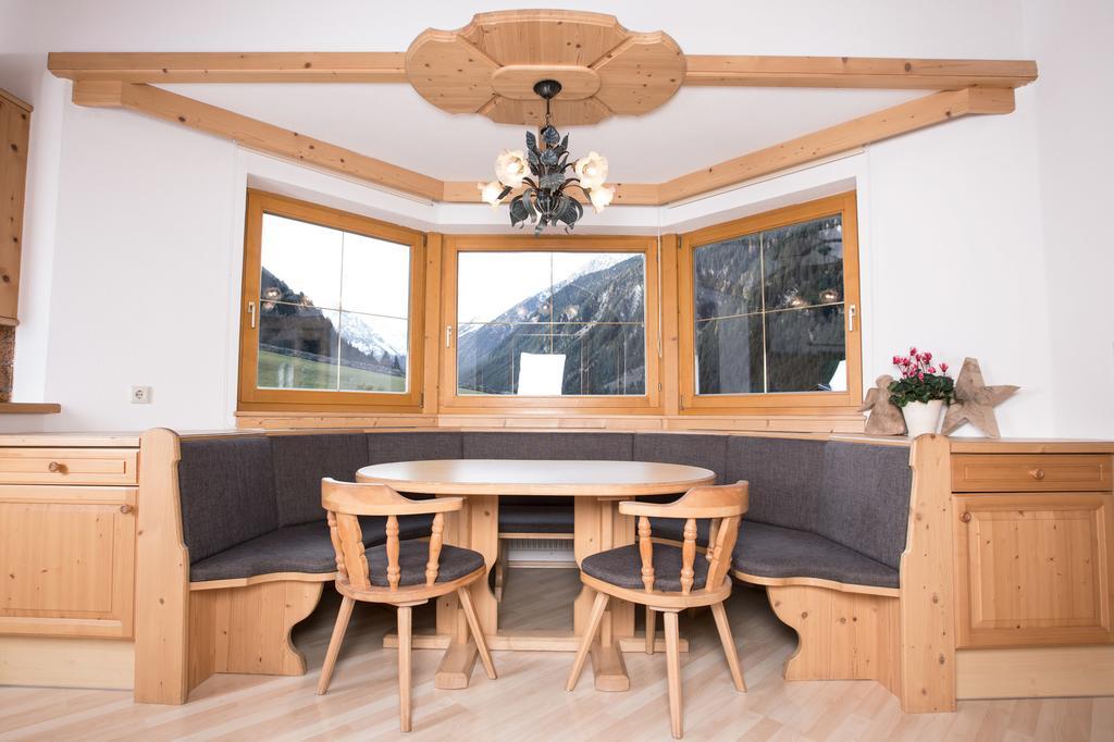 Apart&Chalet Chiara Neustift im Stubaital Ngoại thất bức ảnh