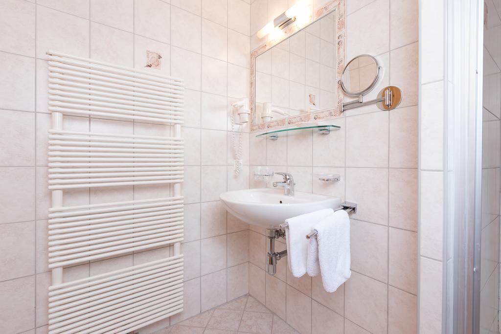Apart&Chalet Chiara Neustift im Stubaital Ngoại thất bức ảnh